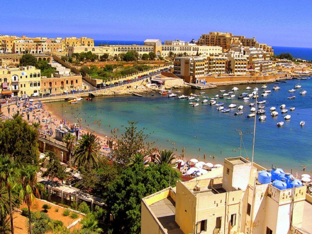 Apartment Seaside Serenity Your Own Private Getaway In St Julians Saint Julian's