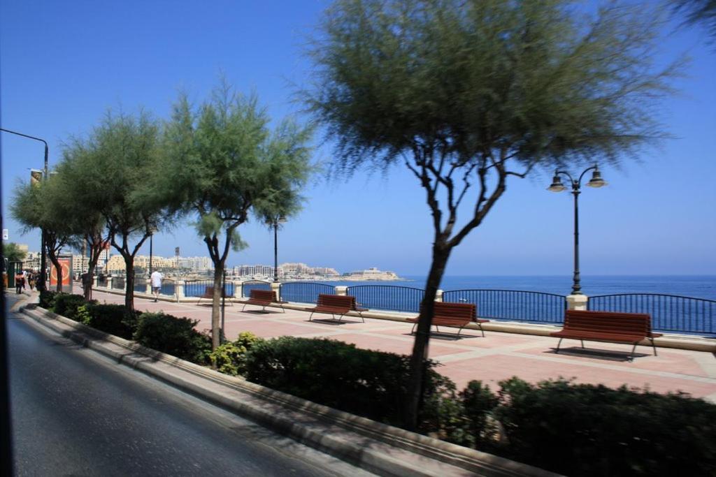 Seaside Serenity Your Own Private Getaway In St Julians Apartment *